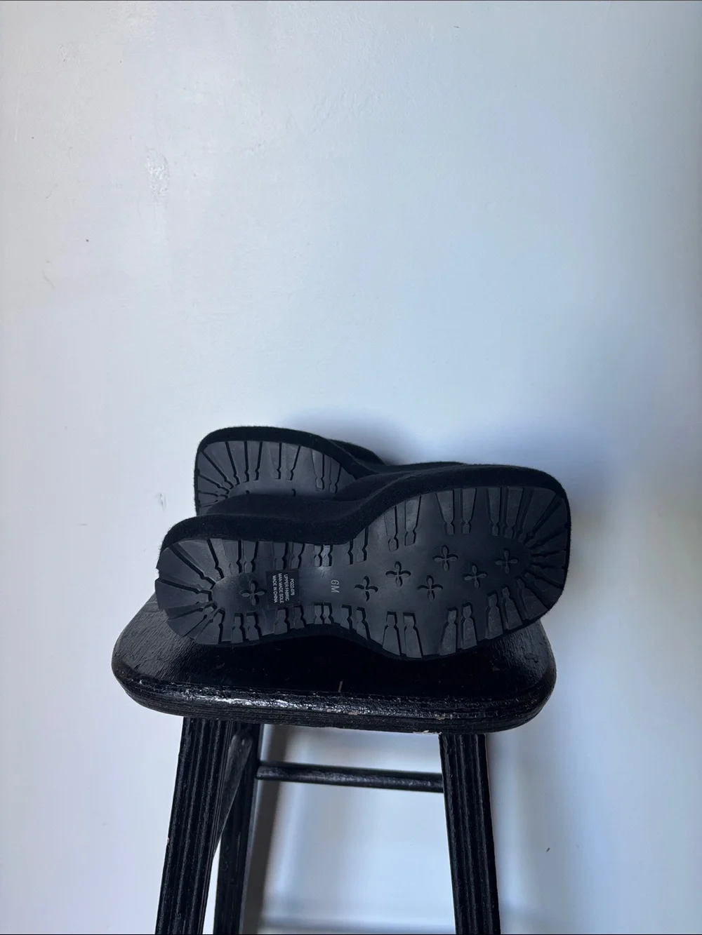 Dolls Kill Poster Grl “THAT'S MY NAME”Platform Slides Size 6 NWOB